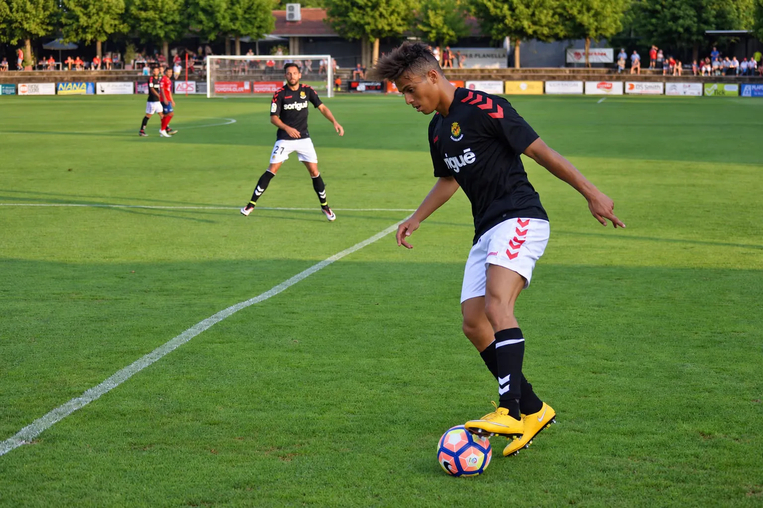 Moha Rharsalla con el balón